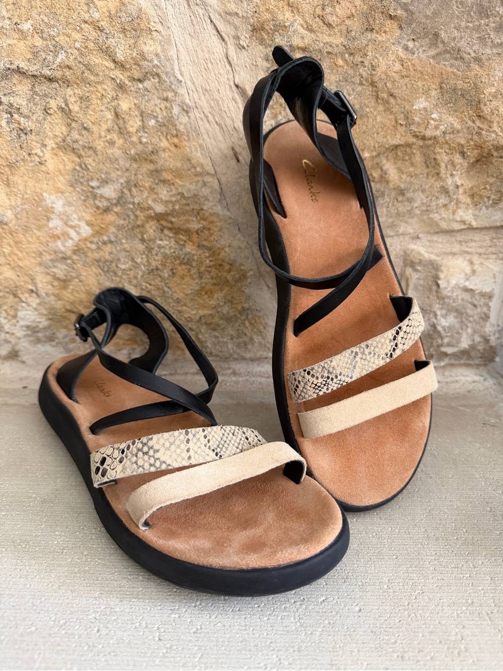 Clarks Jemsa Strap Sandals Black Snake & Beige Leather & Suede Women's Size 6.5